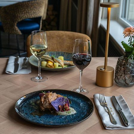 Hotel Restaurant Het Witte Huis Olterterp Dış mekan fotoğraf